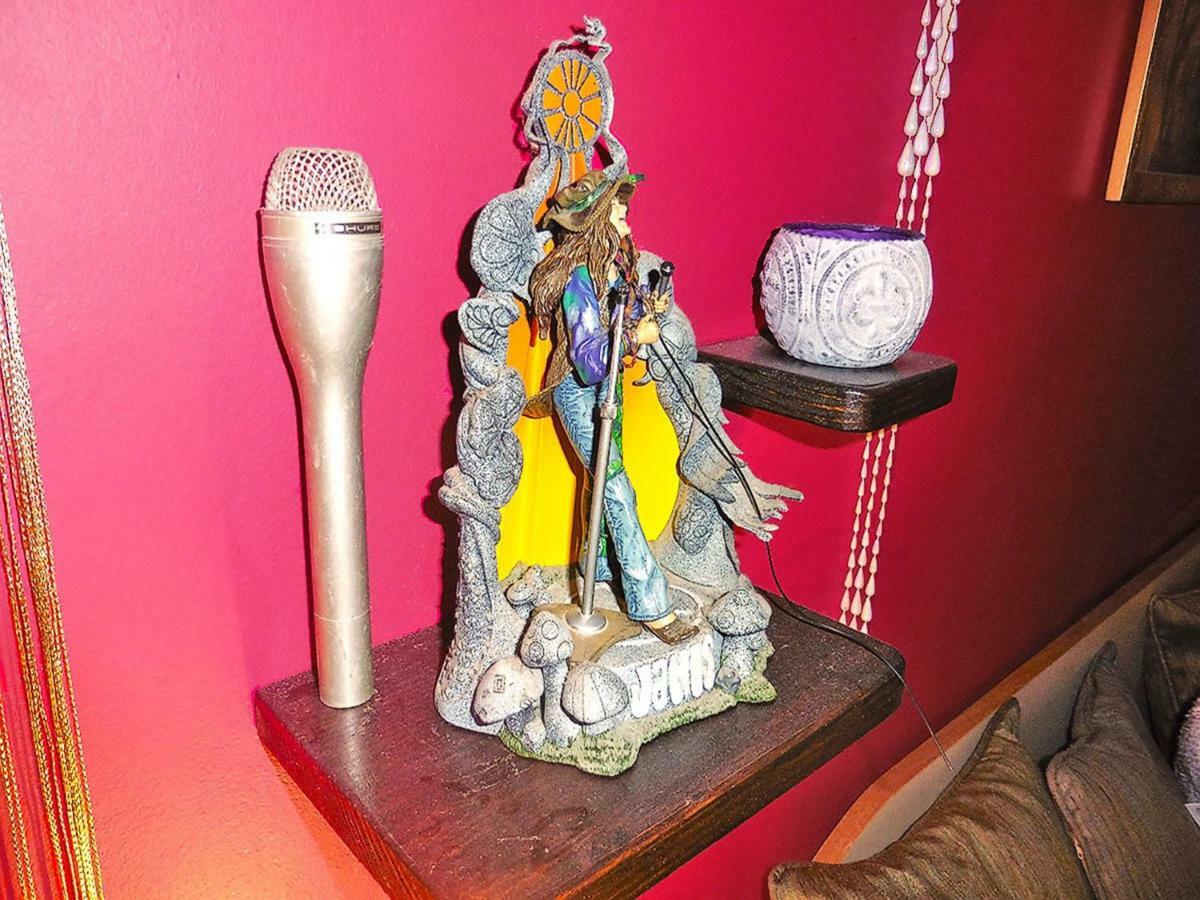 Apartment Rock Palace